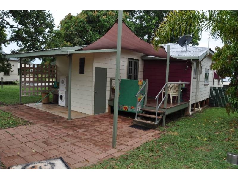 14  Vulture Street, Charters Towers QLD 4820