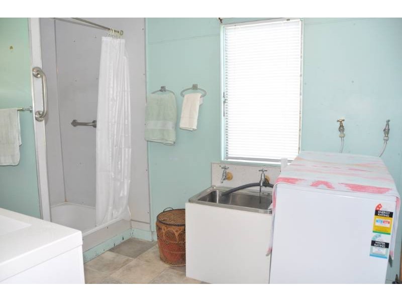 5 School Street, Charters Towers QLD 4820