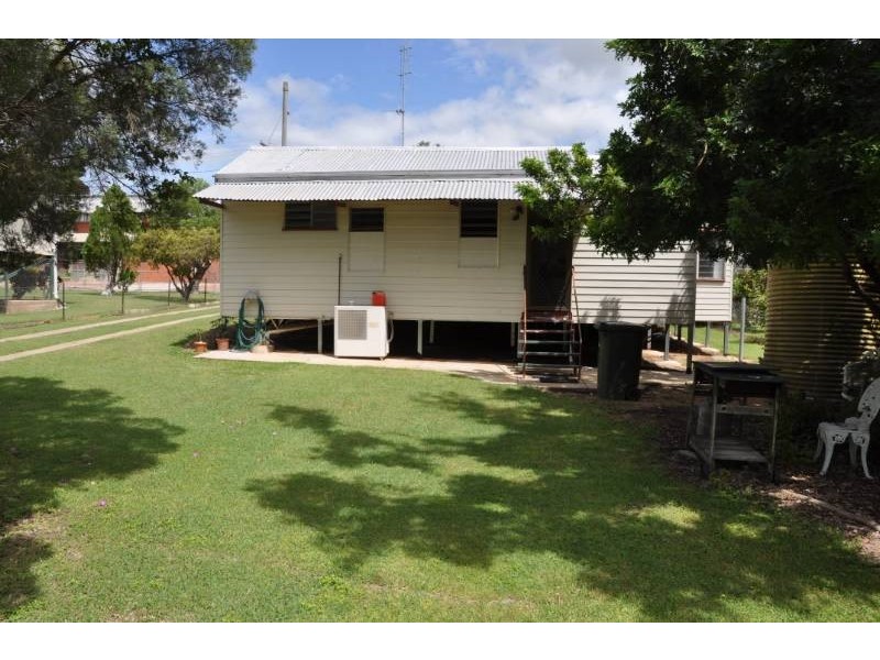 5 School Street, Charters Towers QLD 4820