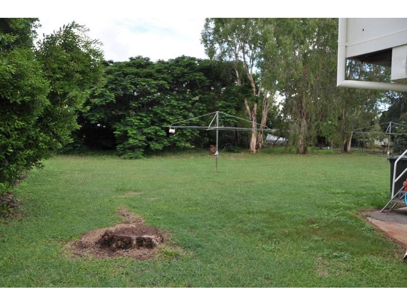 12 Mahoney Street, Richmond Hill QLD 4820