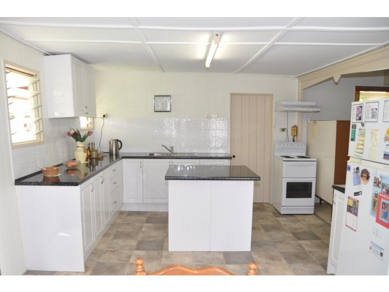 5 School Street, Charters Towers QLD 4820