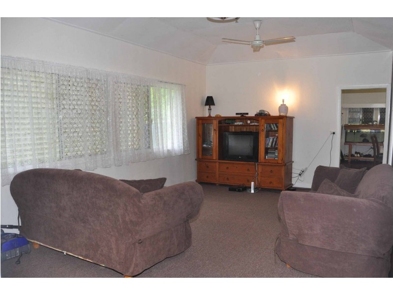 29 Charlotte Street, Charters Towers QLD 4820