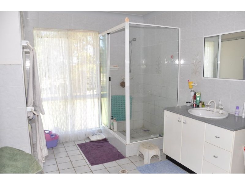 “Tookawyle” Lynd Highway, Charters Towers QLD 4820