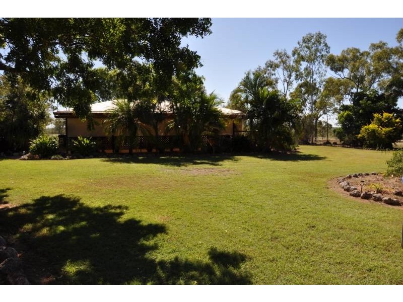 “Tookawyle” Lynd Highway, Charters Towers QLD 4820