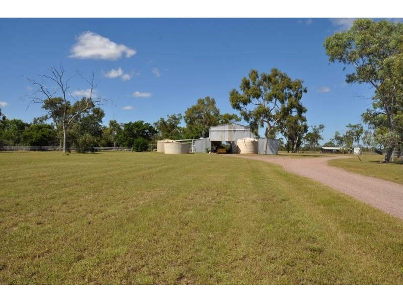 “Tookawyle” Lynd Highway, Charters Towers QLD 4820