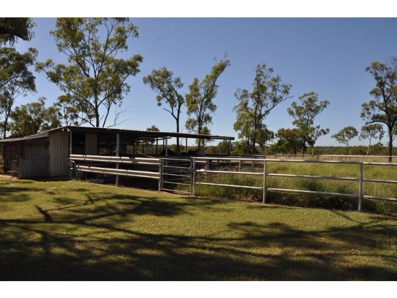 “Tookawyle” Lynd Highway, Charters Towers QLD 4820