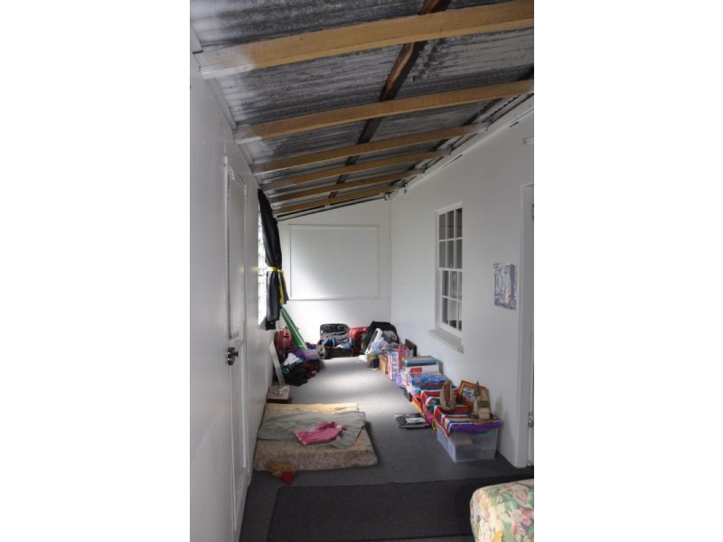 94 Mary Street, Charters Towers QLD 4820