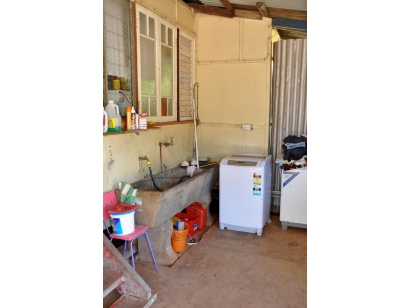 3 Devereux Street, Charters Towers QLD 4820