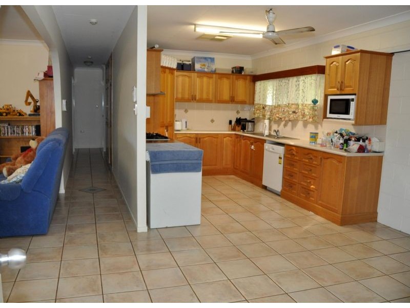 7 Mahoney Street, Charters Towers QLD 4820