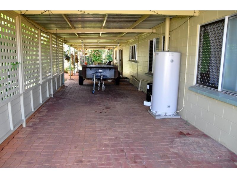 7 Mahoney Street, Charters Towers QLD 4820