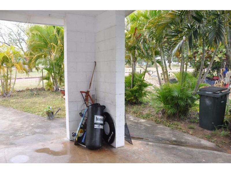 24 Felix Street, Charters Towers QLD 4820