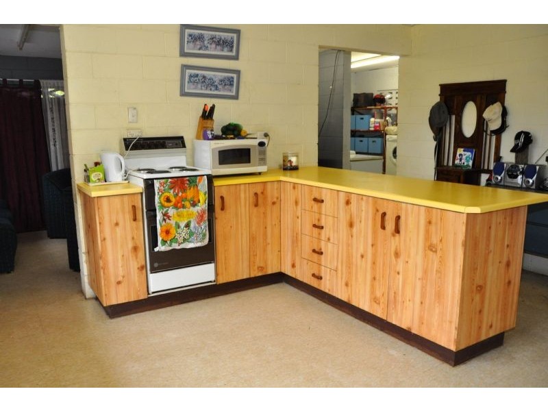 24 Felix Street, Charters Towers QLD 4820