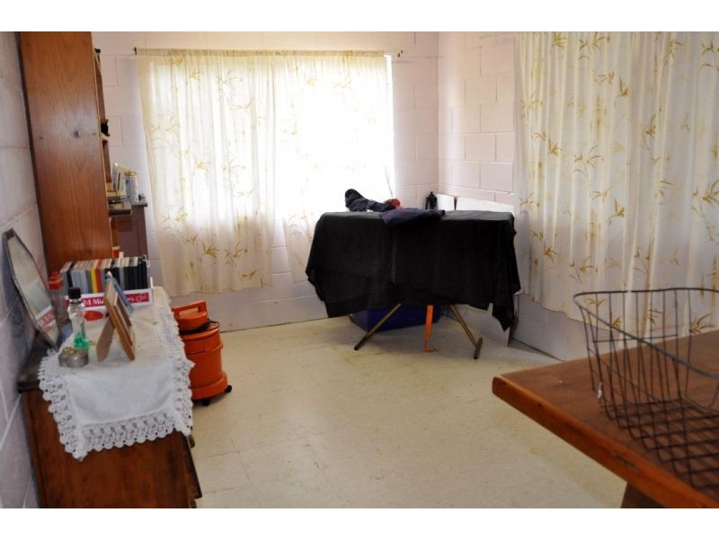 24 Felix Street, Charters Towers QLD 4820