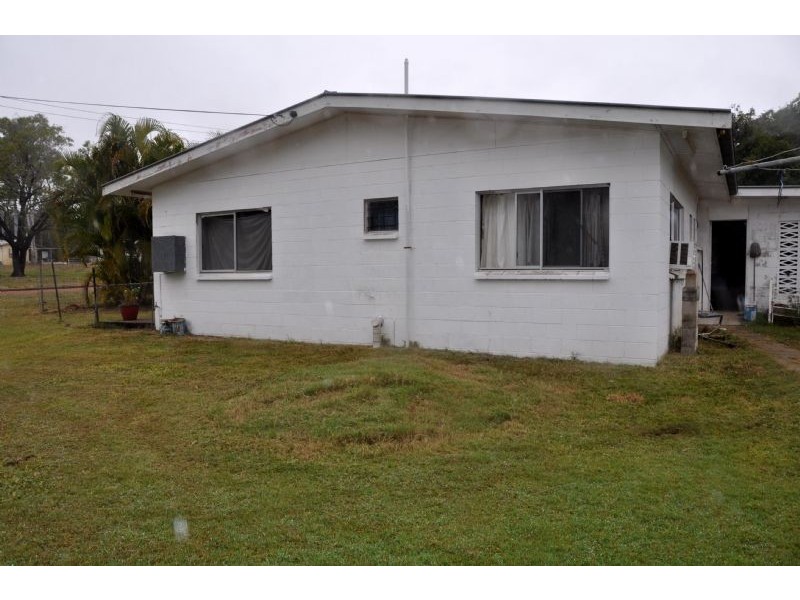 24 Felix Street, Charters Towers QLD 4820