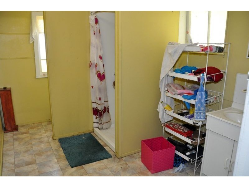 60 Hodgkinson Street, Charters Towers QLD 4820