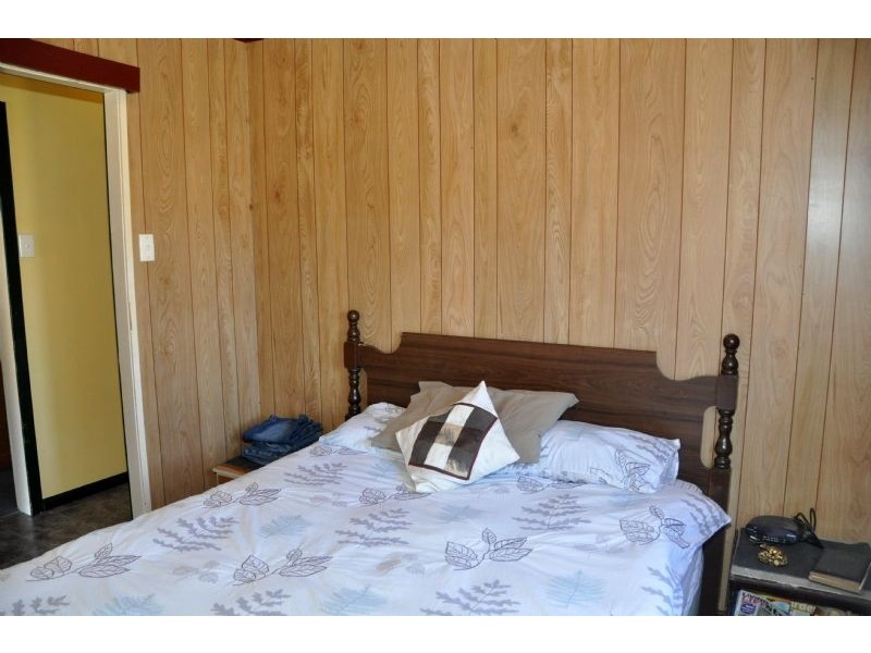 37 Miner Street, Charters Towers QLD 4820