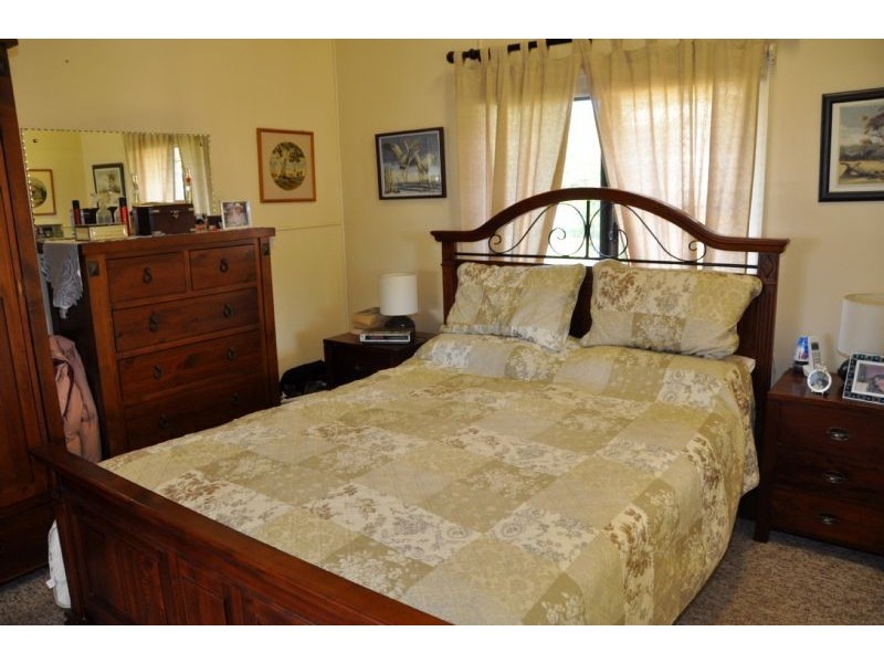 31 Baker Street, Charters Towers QLD 4820