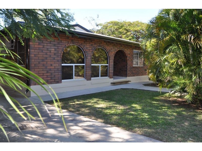 1 Deighton Street, Charters Towers QLD 4820