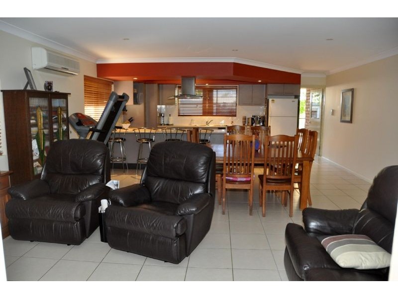 1 Deighton Street, Charters Towers QLD 4820
