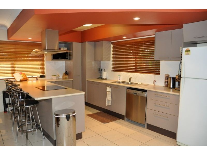 1 Deighton Street, Charters Towers QLD 4820