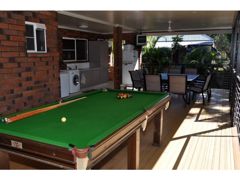 1 Deighton Street, Charters Towers QLD 4820