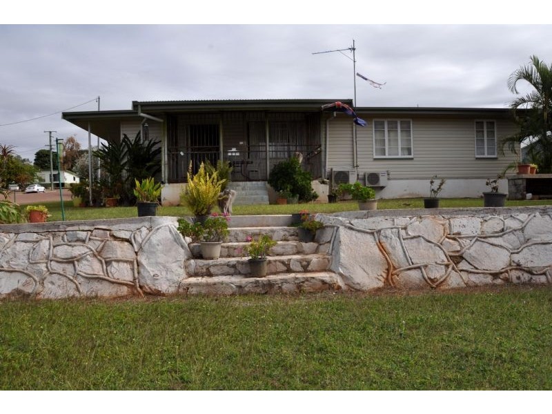 38 King Street, Charters Towers QLD 4820