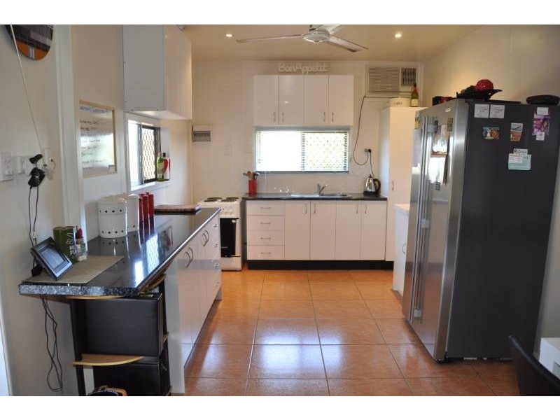 65 Estate Avenue, Charters Towers QLD 4820