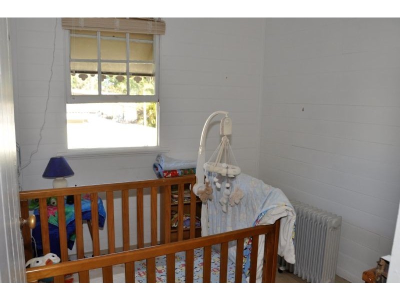 120 Hackett Terrace, Charters Towers QLD 4820