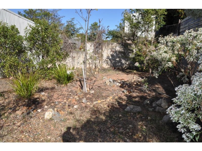 120 Hackett Terrace, Charters Towers QLD 4820