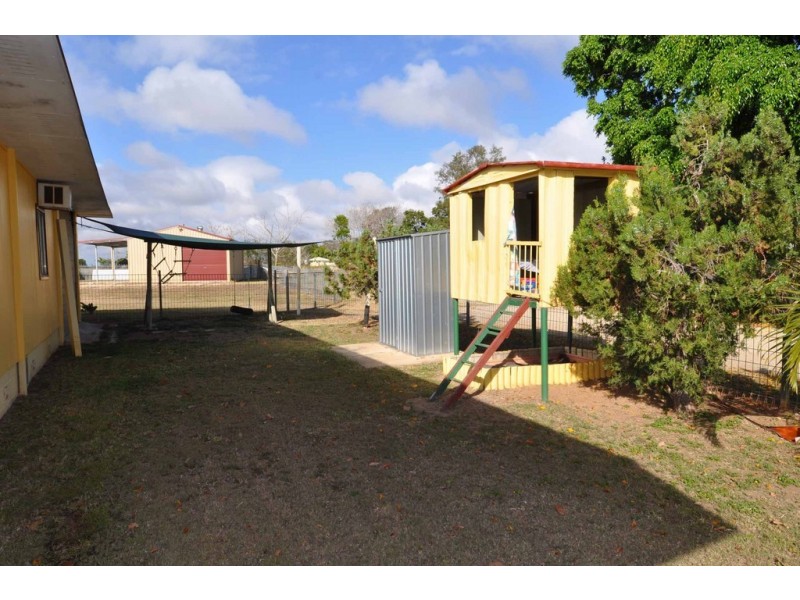 1 Nagle Street, Charters Towers QLD 4820