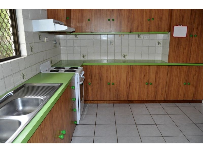 15 Oxford Street, Charters Towers QLD 4820