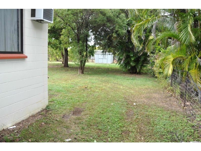 15 Oxford Street, Charters Towers QLD 4820