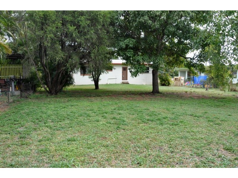 15 Oxford Street, Charters Towers QLD 4820