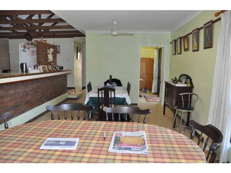 43 Bluff Road, Charters Towers QLD 4820