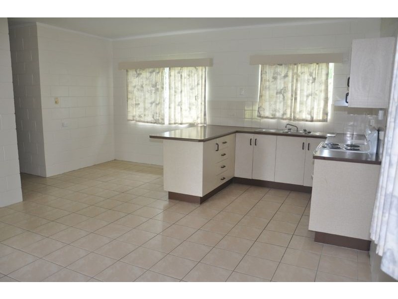 7 Fraser Street, Charters Towers QLD 4820