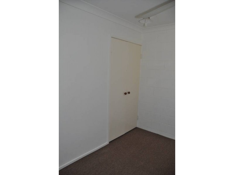 9/30 Hackett Terrace, Charters Towers QLD 4820