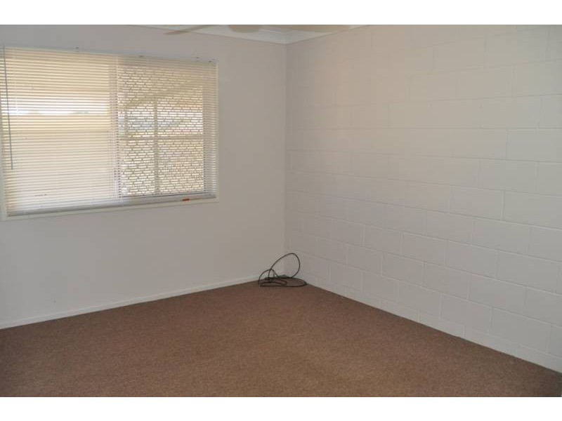 9/30 Hackett Terrace, Charters Towers QLD 4820