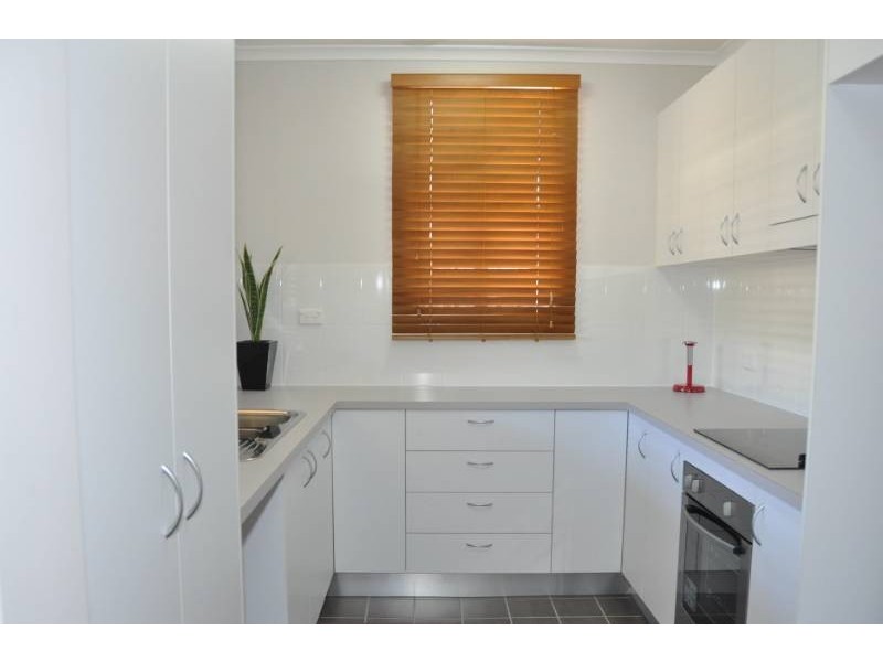 24 Mills Lane, Charters Towers QLD 4820