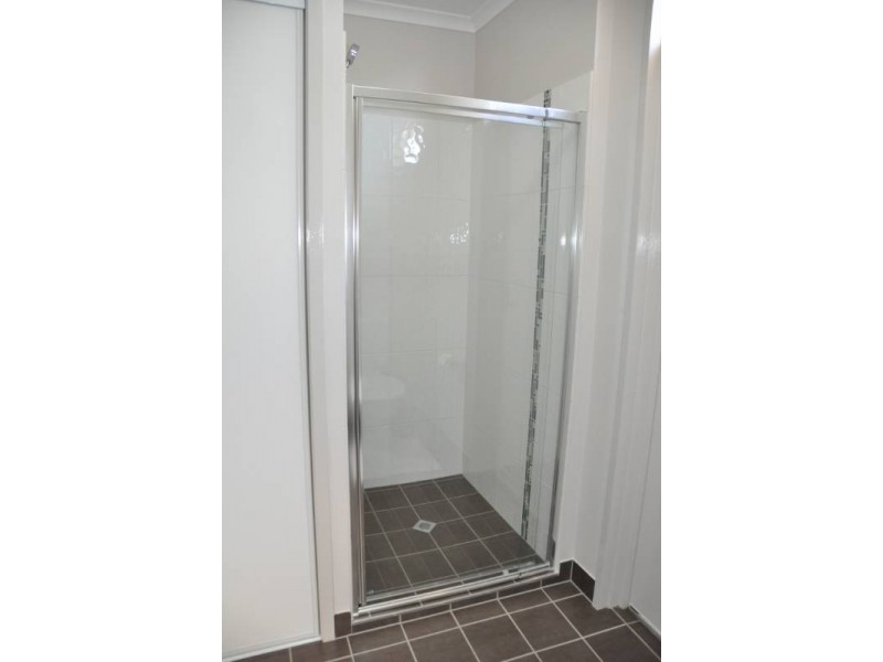 24 Mills Lane, Charters Towers QLD 4820