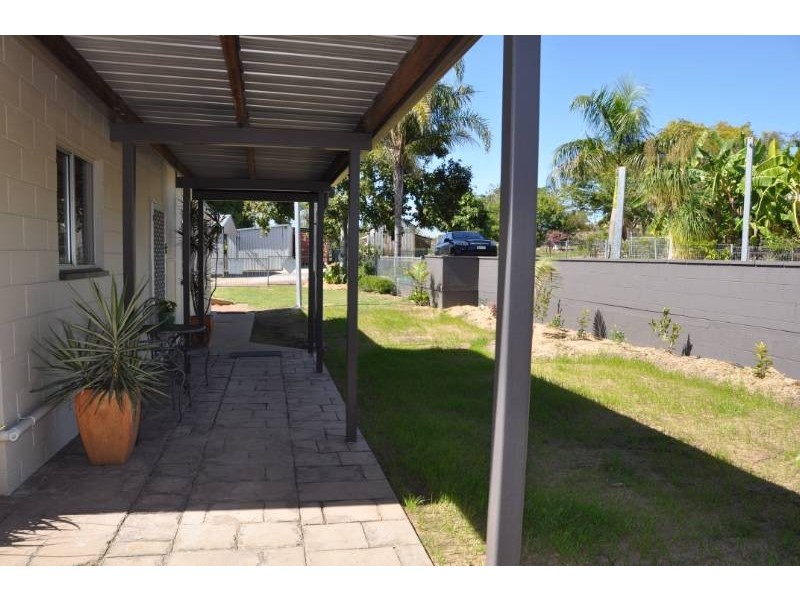 24 Mills Lane, Charters Towers QLD 4820