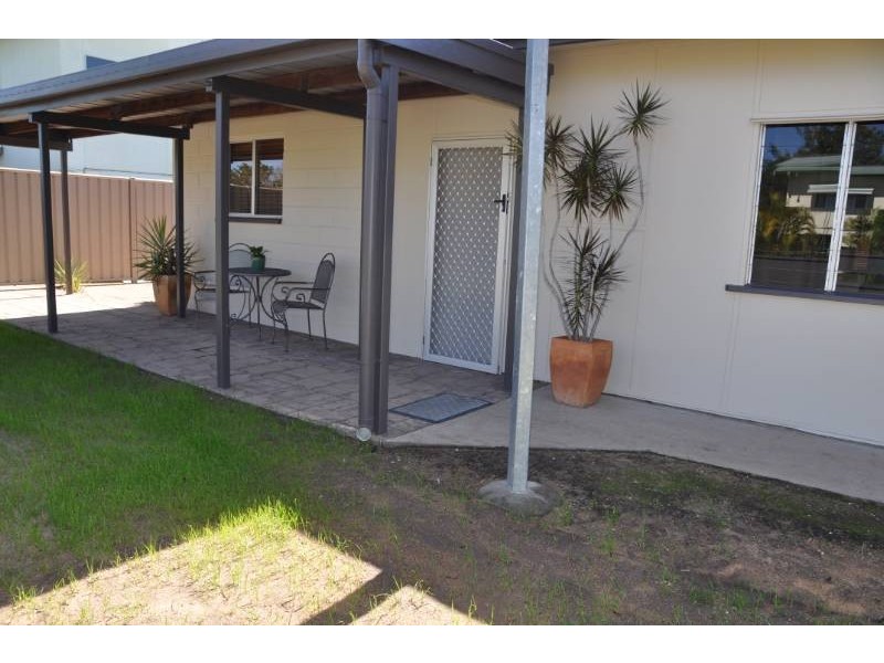 24 Mills Lane, Charters Towers QLD 4820