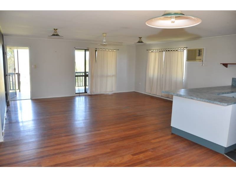 21 McKenzie Lane, Charters Towers QLD 4820