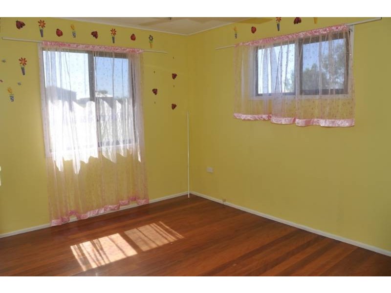 21 McKenzie Lane, Charters Towers QLD 4820