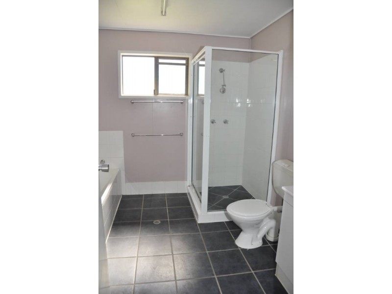 21 McKenzie Lane, Charters Towers QLD 4820