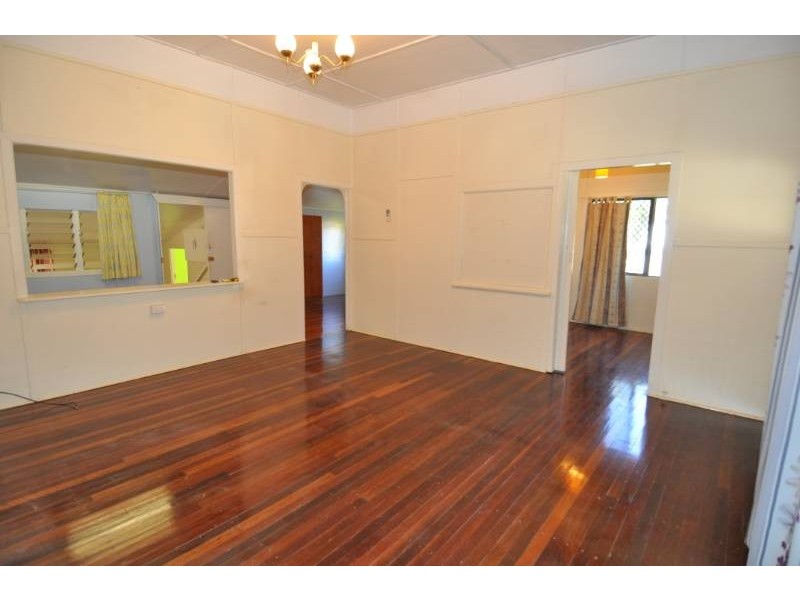 37 Prior Street, Charters Towers QLD 4820
