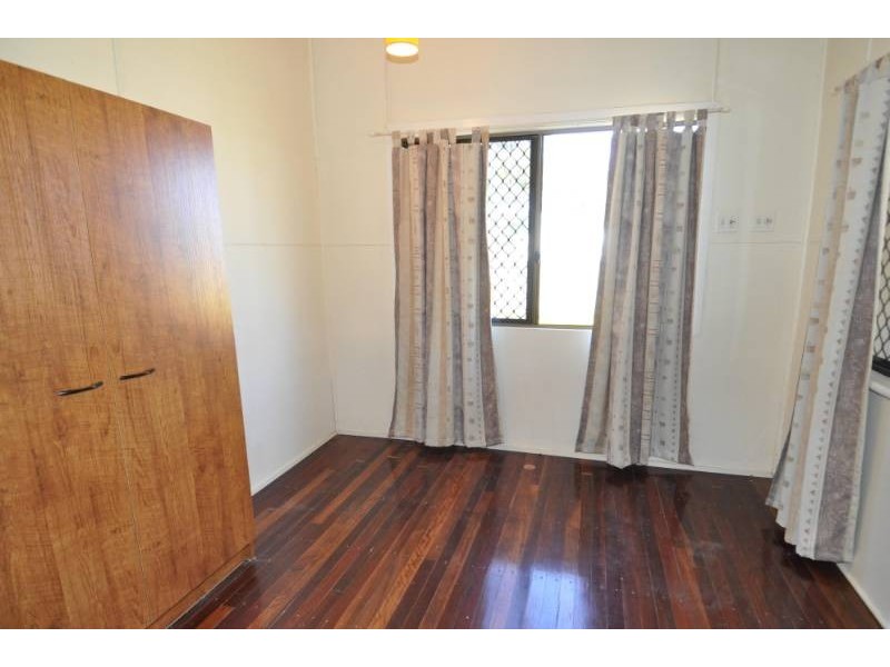 37 Prior Street, Charters Towers QLD 4820