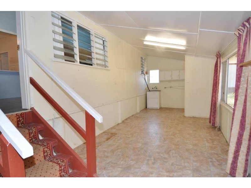 37 Prior Street, Charters Towers QLD 4820