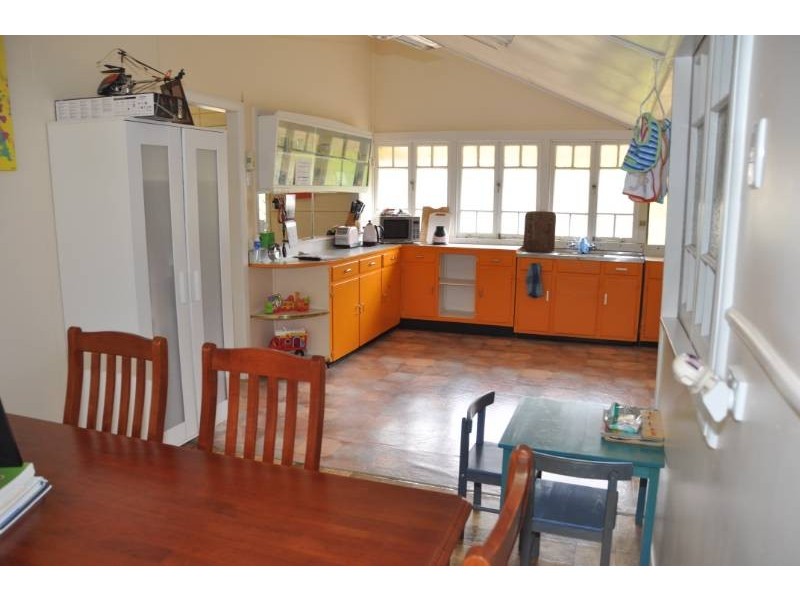 46 Racecourse Road, Charters Towers QLD 4820