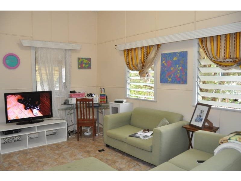 46 Racecourse Road, Charters Towers QLD 4820