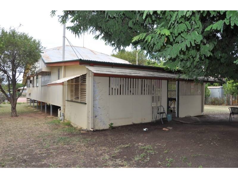 46 Racecourse Road, Charters Towers QLD 4820